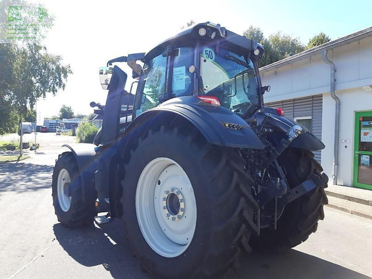 Valtra q265 - Traktor: obrázek 3 Valtra q265 - Traktor: obrázek 3