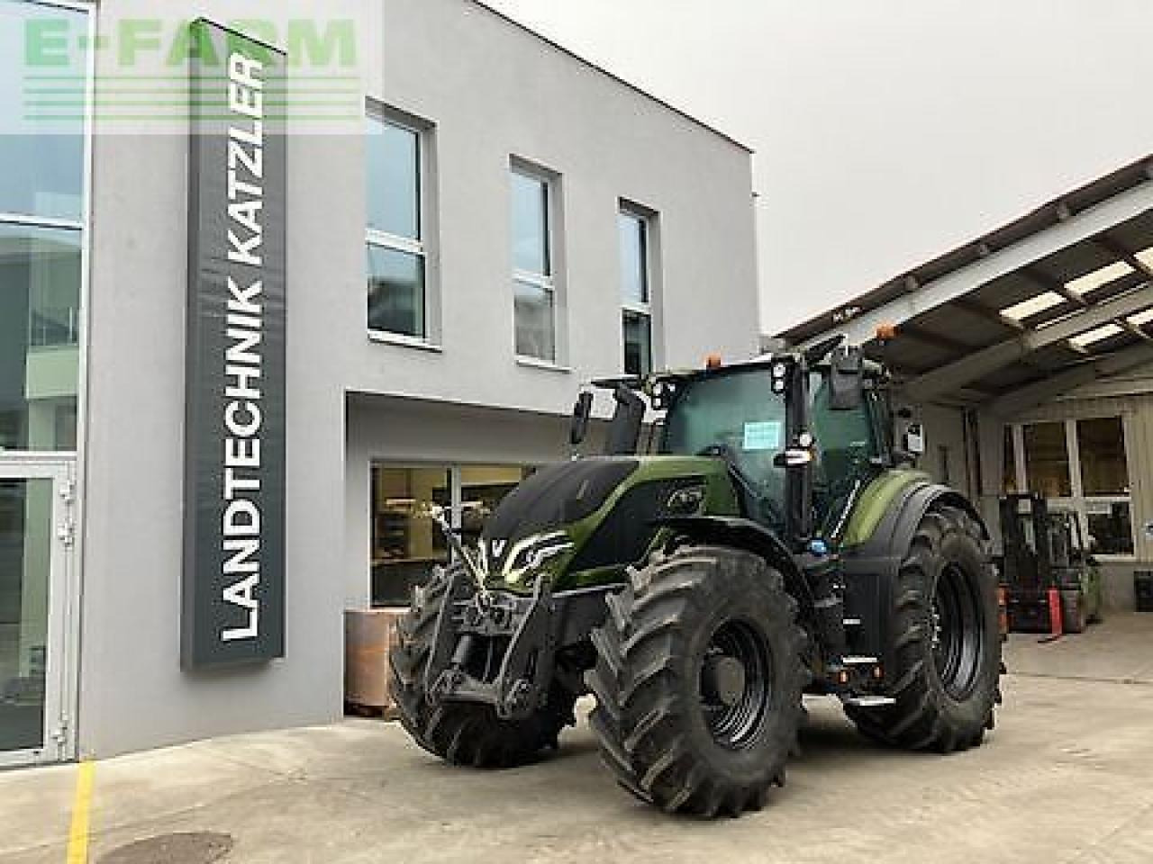Valtra q305 - Traktor: obrázek 1 Valtra q305 - Traktor: obrázek 1