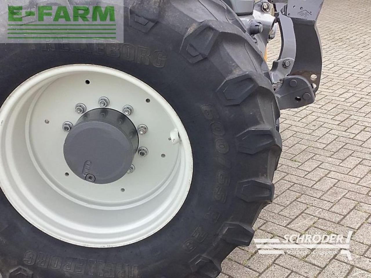 Valtra t 214 d smarttouch - Traktor: obrázek 3 Valtra t 214 d smarttouch - Traktor: obrázek 3