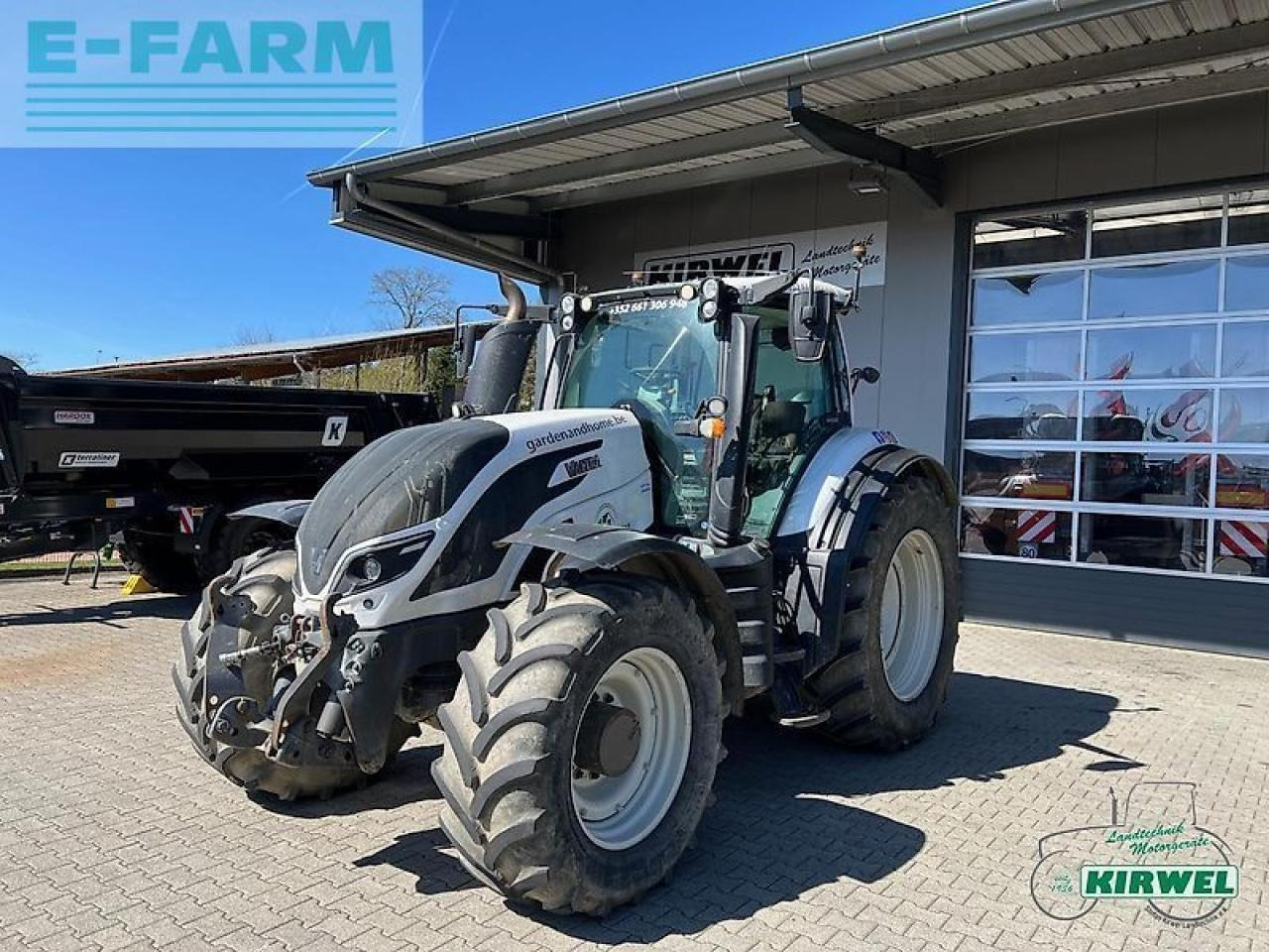 Valtra t 214 direct Direct - Traktor: obrázek 2 Valtra t 214 direct Direct - Traktor: obrázek 2