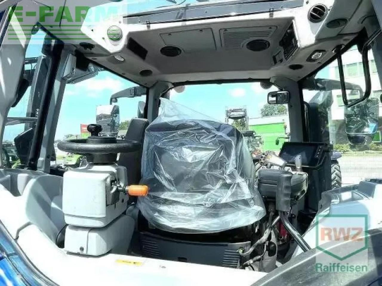 Traktor Valtra t 234 direct mit rüfa Direct: obrázek 6 Traktor Valtra t 234 direct mit rüfa Direct: obrázek 6