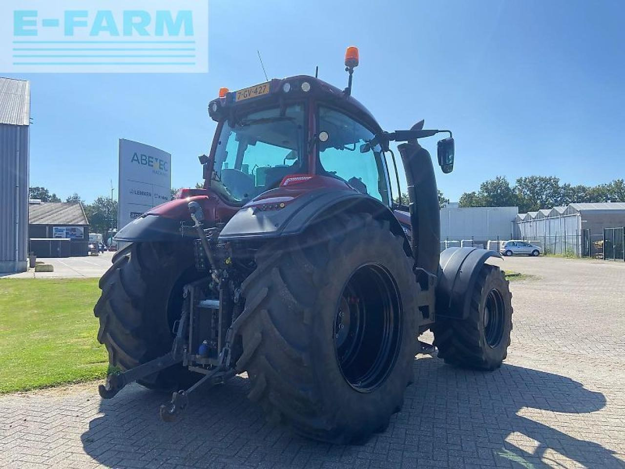 Valtra t 254 - Traktor: obrázek 4 Valtra t 254 - Traktor: obrázek 4