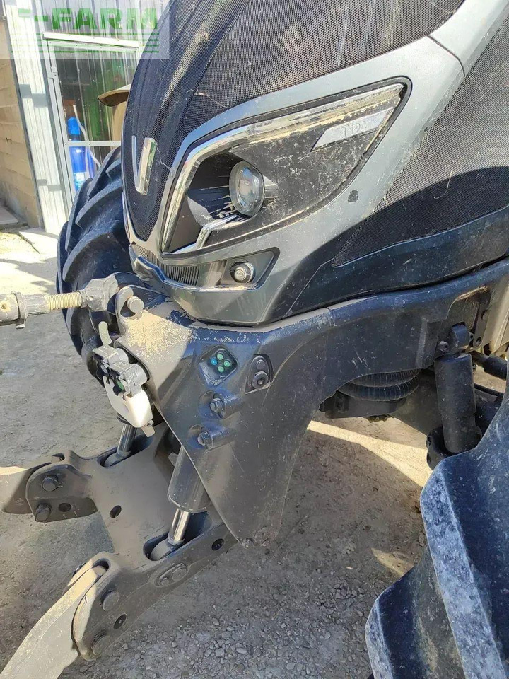 Valtra t194 - Traktor: obrázek 5 Valtra t194 - Traktor: obrázek 5