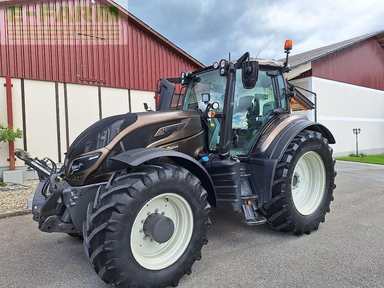 Valtra t214 direct (stufe v) Direct - Traktor: obrázek 2 Valtra t214 direct (stufe v) Direct - Traktor: obrázek 2