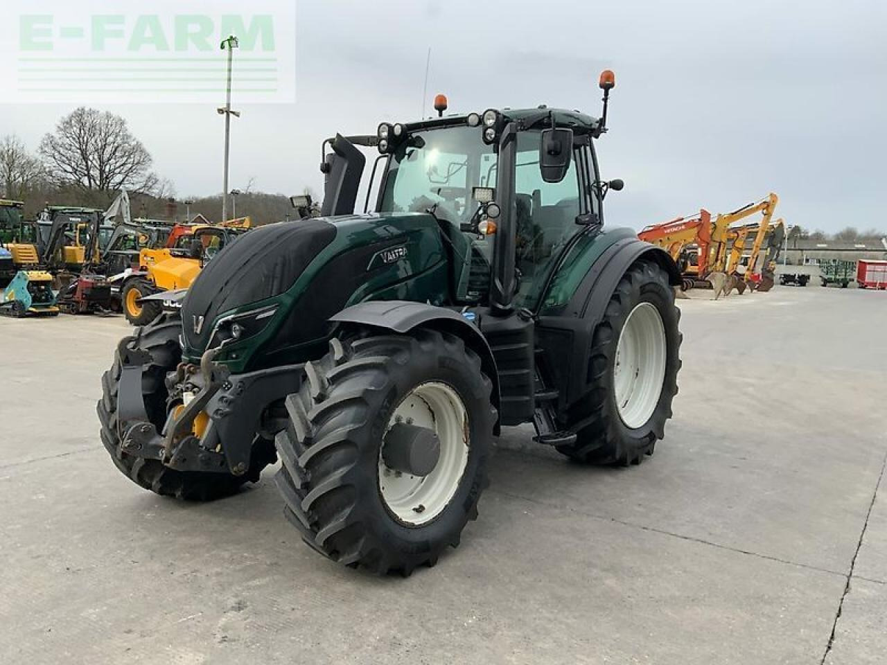 Valtra t214 direct tractor (st22267) Direct - Traktor: obrázek 4 Valtra t214 direct tractor (st22267) Direct - Traktor: obrázek 4