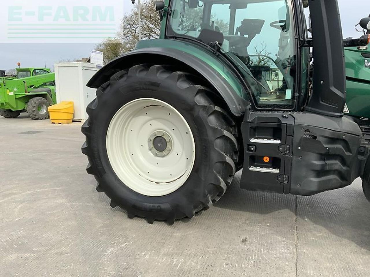 Traktor Valtra t214 direct tractor (st22267) Direct: obrázek 11