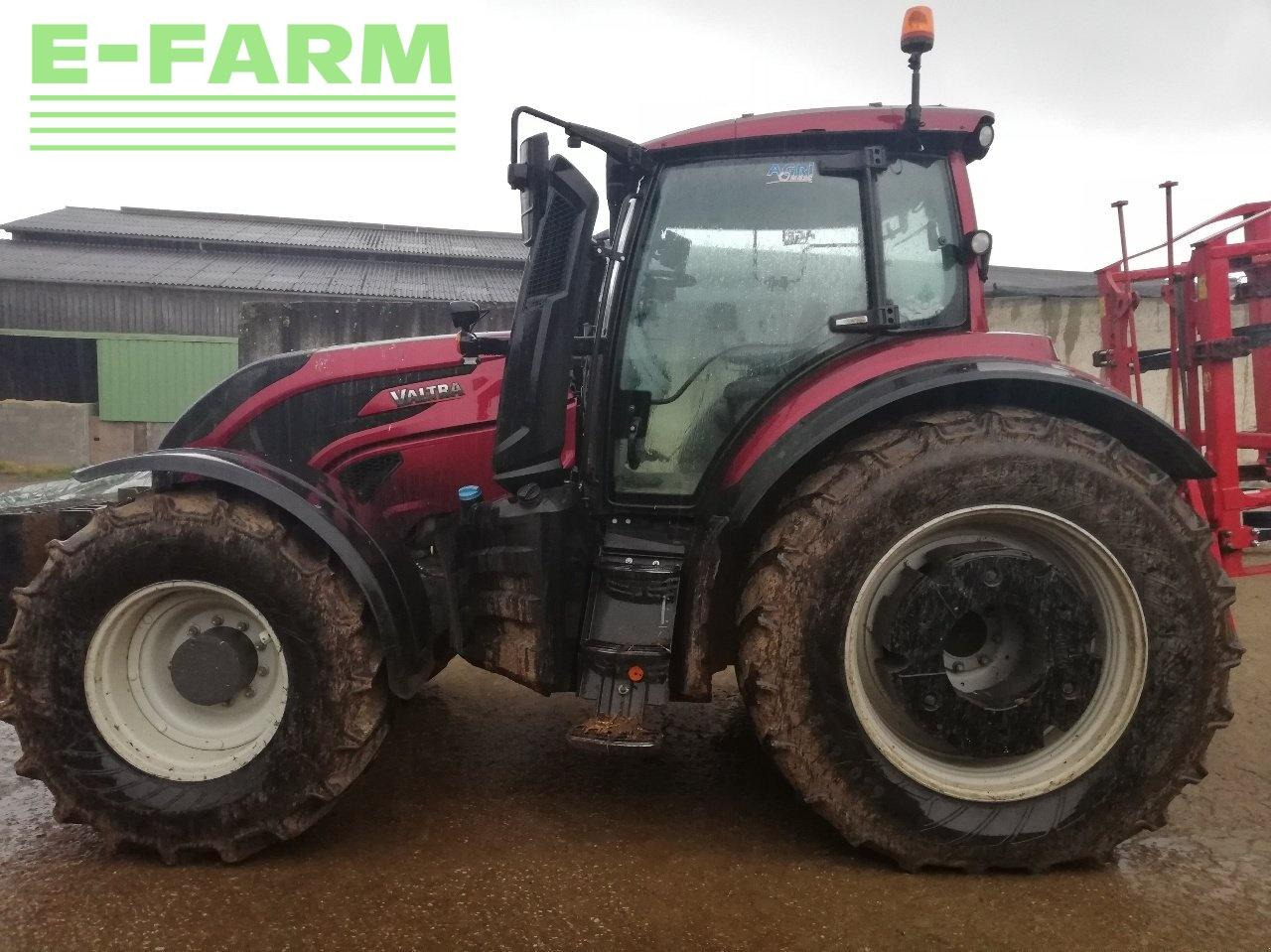 Valtra t214a - Traktor: obrázek 1 Valtra t214a - Traktor: obrázek 1