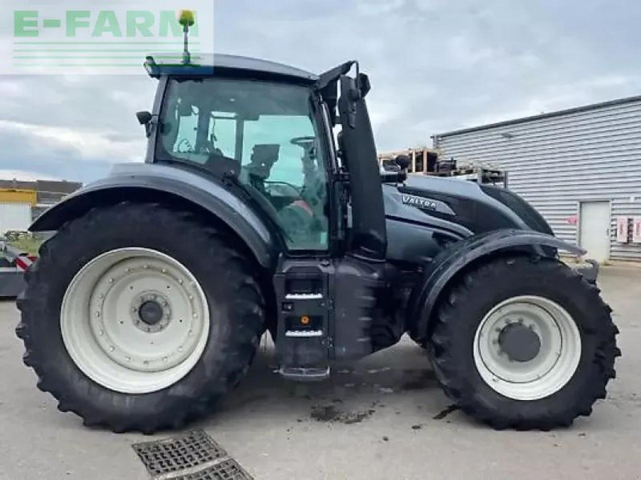 Valtra t234 versu Versu - Traktor: obrázek 3 Valtra t234 versu Versu - Traktor: obrázek 3