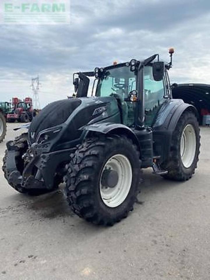 Valtra t234 versu Versu - Traktor: obrázek 1 Valtra t234 versu Versu - Traktor: obrázek 1