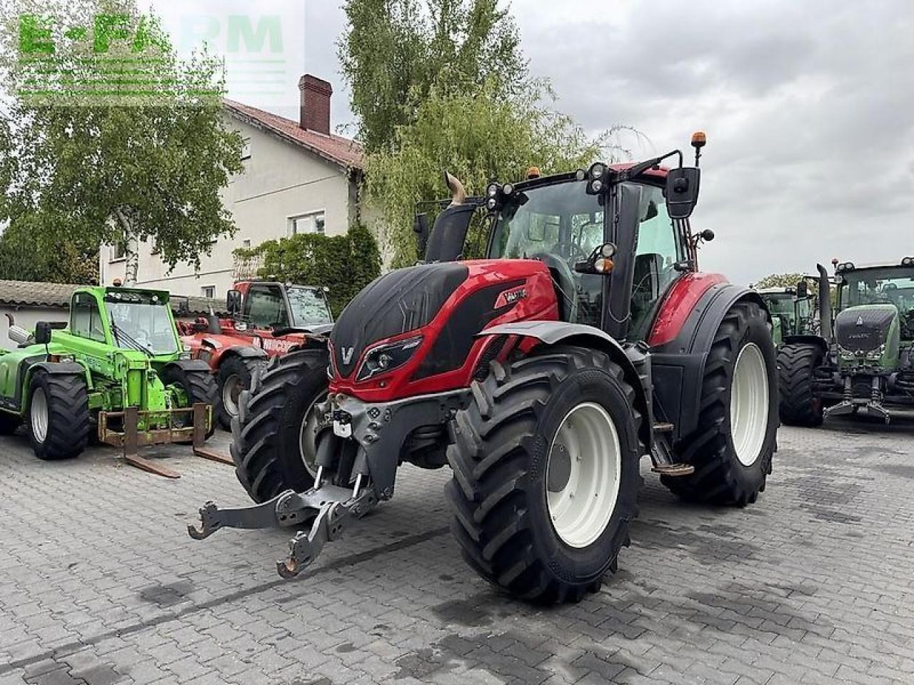 Valtra t234 versu Versu - Traktor: obrázek 1 Valtra t234 versu Versu - Traktor: obrázek 1