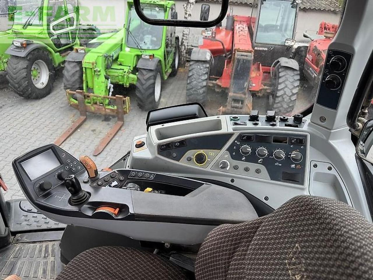 Traktor Valtra t234 versu Versu: obrázek 14