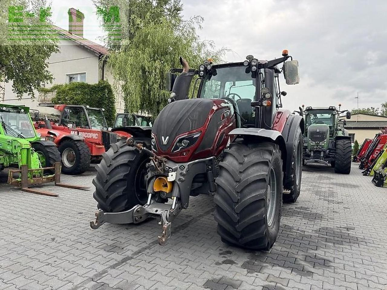 Valtra t234 versu smarttouch Versu - Traktor: obrázek 2 Valtra t234 versu smarttouch Versu - Traktor: obrázek 2