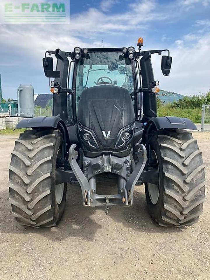 Valtra t254a mr19 - Traktor: obrázek 3 Valtra t254a mr19 - Traktor: obrázek 3