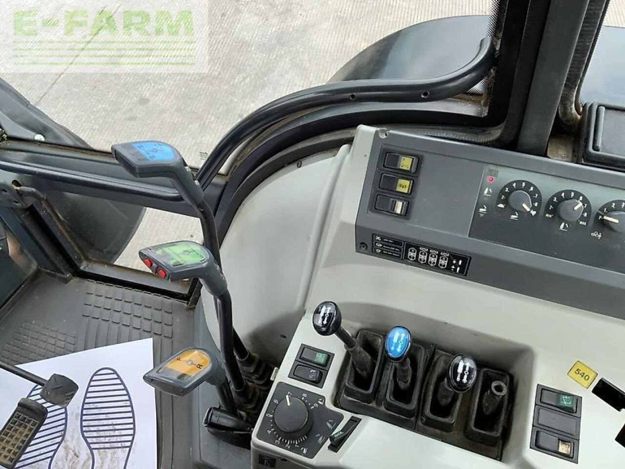 Traktor Valtra valtra/valmet 6800 tractor (st23222): obrázek 17