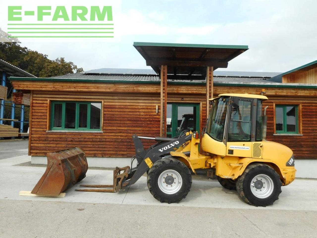 Volvo l35b-z/s ( 6.650kg ) - Mini rýpadlo: obrázek 1 Volvo l35b-z/s ( 6.650kg ) - Mini rýpadlo: obrázek 1