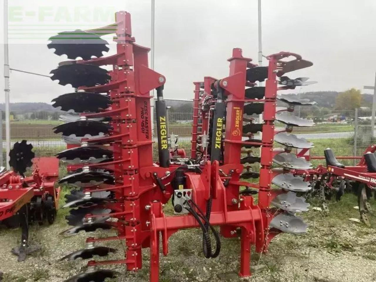 Ziegler disc master pro 4501 ziegler s - Talířové brány: obrázek 1 Ziegler disc master pro 4501 ziegler s - Talířové brány: obrázek 1