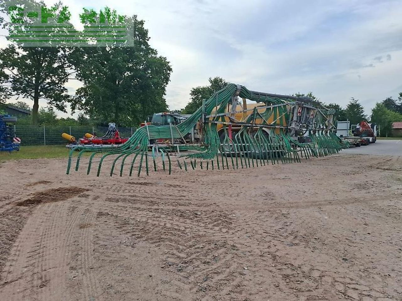 Zunhammer ske 18,5 pu - Stroj pro hnojení: obrázek 4 Zunhammer ske 18,5 pu - Stroj pro hnojení: obrázek 4