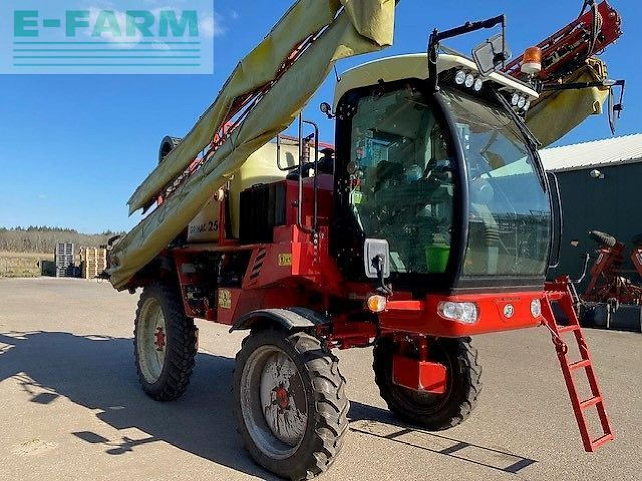 Grimac 1j 2500 - Tažený postřikovač: obrázek 4 Grimac 1j 2500 - Tažený postřikovač: obrázek 4