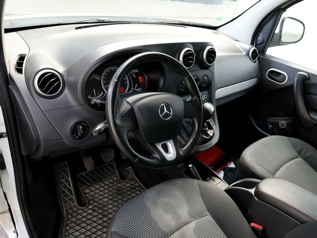 MERCEDES-BENZ Citan 111 Tourer,Klima,Sitzheizung,Tempomat - Mikrobus: obrázek 2 MERCEDES-BENZ Citan 111 Tourer,Klima,Sitzheizung,Tempomat - Mikrobus: obrázek 2