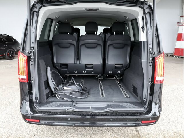 MERCEDES-BENZ EQV 300 Extralang,8Sitze,2elektr.Schiebetür,LED - Minibus, Elektrický autobus: obrázek 2 MERCEDES-BENZ EQV 300 Extralang,8Sitze,2elektr.Schiebetür,LED - Minibus, Elektrický autobus: obrázek 2