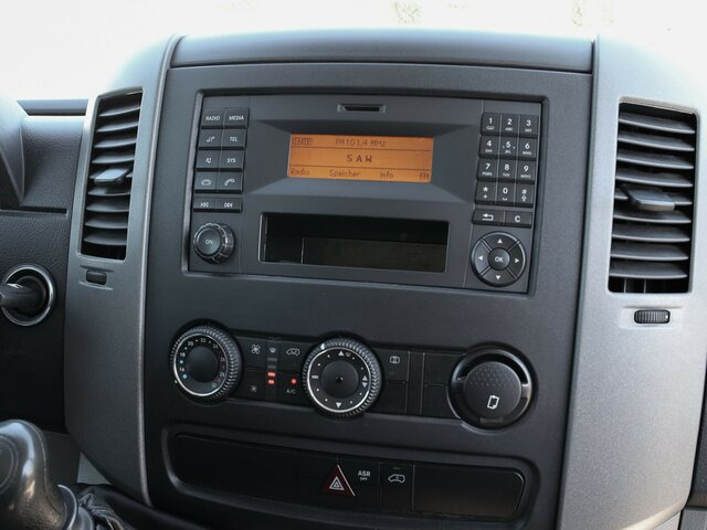 MERCEDES-BENZ Sprinter 316CDI DOKA,Allrad,AHK,TCO,Standhzg.... - Plachtová dodávka, Dodávka s dvojitou kabinou: obrázek 5 MERCEDES-BENZ Sprinter 316CDI DOKA,Allrad,AHK,TCO,Standhzg.... - Plachtová dodávka, Dodávka s dvojitou kabinou: obrázek 5