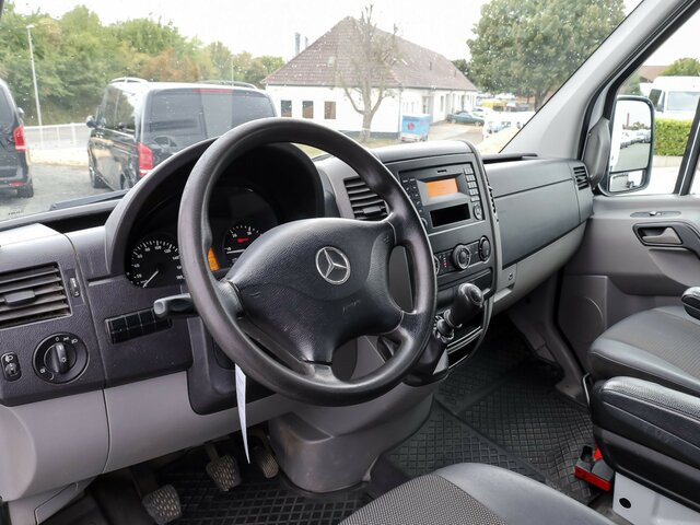 MERCEDES-BENZ Sprinter 316CDI DOKA,Allrad,Klima - Plachtová dodávka, Dodávka s dvojitou kabinou: obrázek 4 MERCEDES-BENZ Sprinter 316CDI DOKA,Allrad,Klima - Plachtová dodávka, Dodávka s dvojitou kabinou: obrázek 4