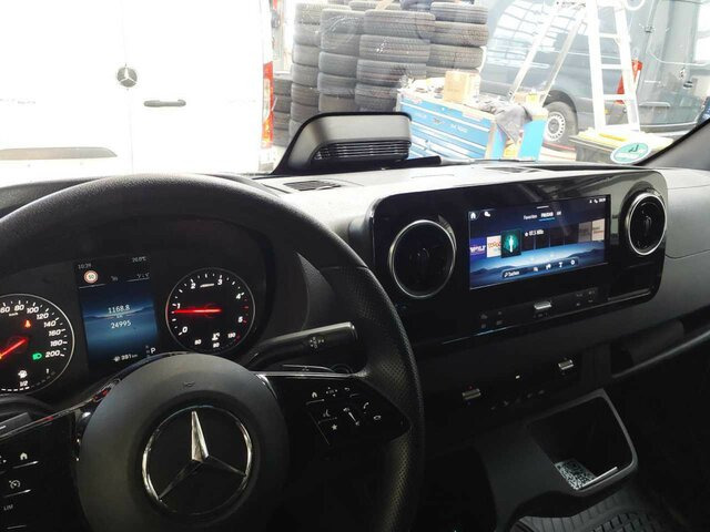 MERCEDES-BENZ Sprinter 317 CDI,3665mm,Automatik,Kamera - Furgon: obrázek 3 MERCEDES-BENZ Sprinter 317 CDI,3665mm,Automatik,Kamera - Furgon: obrázek 3