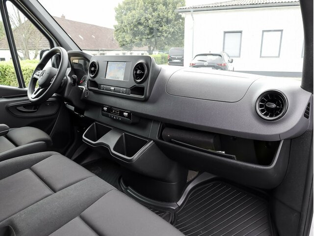 MERCEDES-BENZ Sprinter 317 CDI,3665mm,Automatik,Kamera - Furgon: obrázek 4 MERCEDES-BENZ Sprinter 317 CDI,3665mm,Automatik,Kamera - Furgon: obrázek 4