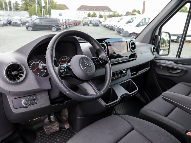 MERCEDES-BENZ Sprinter 317 CDI,3665mm,Automatik,Kamera... - Furgon: obrázek 5 MERCEDES-BENZ Sprinter 317 CDI,3665mm,Automatik,Kamera... - Furgon: obrázek 5