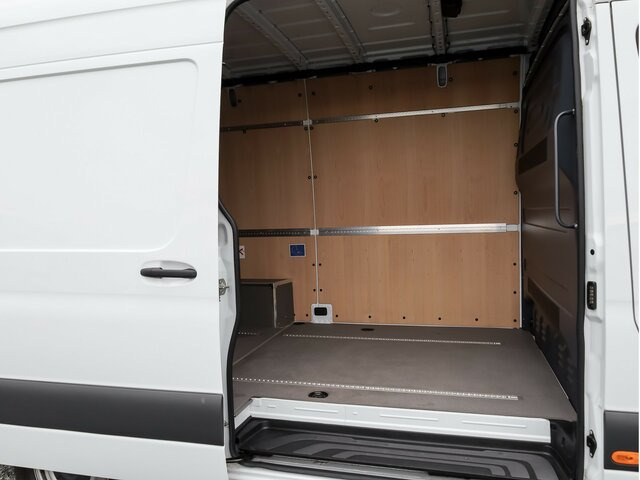 MERCEDES-BENZ Sprinter 317 CDI,3665mm,Automatik,Kamera - Furgon: obrázek 2 MERCEDES-BENZ Sprinter 317 CDI,3665mm,Automatik,Kamera - Furgon: obrázek 2