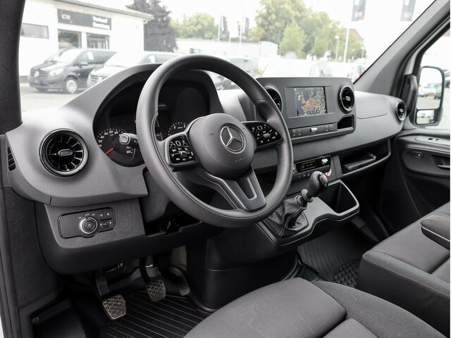 MERCEDES-BENZ Sprinter 317 CDI Kasten,L2H2,MBUX,Kamera - Furgon: obrázek 5 MERCEDES-BENZ Sprinter 317 CDI Kasten,L2H2,MBUX,Kamera - Furgon: obrázek 5