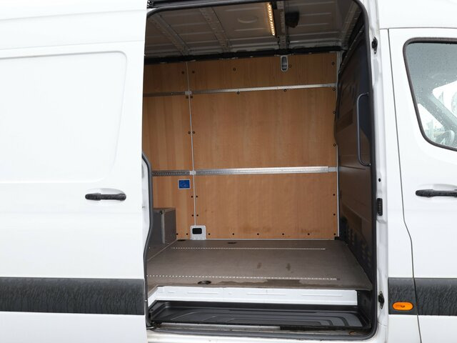 MERCEDES-BENZ Sprinter 317 CDI Kasten,L2H2,MBUX,Kamera - Furgon: obrázek 2 MERCEDES-BENZ Sprinter 317 CDI Kasten,L2H2,MBUX,Kamera - Furgon: obrázek 2
