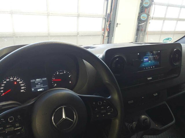 MERCEDES-BENZ Sprinter 317 CDI Kasten,L2H2,MBUX,Kamera - Furgon: obrázek 4 MERCEDES-BENZ Sprinter 317 CDI Kasten,L2H2,MBUX,Kamera - Furgon: obrázek 4