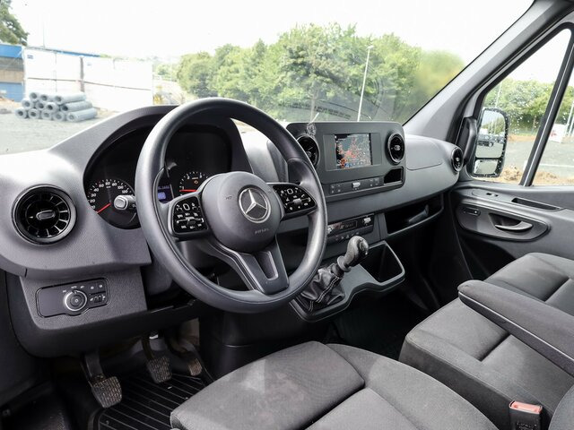 MERCEDES-BENZ Sprinter 317 CDI Kasten,L2H2,MBUX,Kamera - Furgon: obrázek 5 MERCEDES-BENZ Sprinter 317 CDI Kasten,L2H2,MBUX,Kamera - Furgon: obrázek 5
