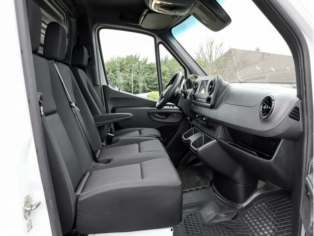 MERCEDES-BENZ Sprinter 317 Maxi,9GTronic,AHK3,5To,TCO - Furgon: obrázek 3 MERCEDES-BENZ Sprinter 317 Maxi,9GTronic,AHK3,5To,TCO - Furgon: obrázek 3