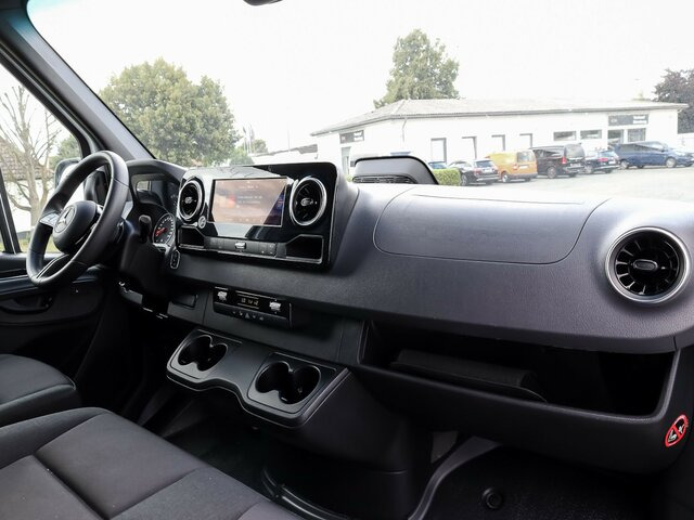 MERCEDES-BENZ Sprinter 317 Maxi,9GTronic,MBUX,Kamera... - Furgon: obrázek 4 MERCEDES-BENZ Sprinter 317 Maxi,9GTronic,MBUX,Kamera... - Furgon: obrázek 4