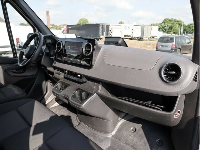 MERCEDES-BENZ Sprinter 317 Maxi,9GTronic,MBUX,Kamera... - Furgon: obrázek 2 MERCEDES-BENZ Sprinter 317 Maxi,9GTronic,MBUX,Kamera... - Furgon: obrázek 2