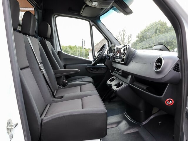 MERCEDES-BENZ Sprinter 317 Maxi,9GTronic,MBUX,Kamera... - Furgon: obrázek 3 MERCEDES-BENZ Sprinter 317 Maxi,9GTronic,MBUX,Kamera... - Furgon: obrázek 3