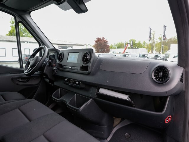 MERCEDES-BENZ Sprinter 317 Maxi,9GTronic,MBUX,Kamera - Furgon: obrázek 3 MERCEDES-BENZ Sprinter 317 Maxi,9GTronic,MBUX,Kamera - Furgon: obrázek 3