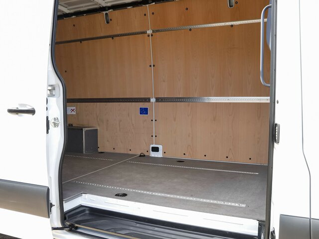 MERCEDES-BENZ Sprinter 317 Maxi,9GTronic,MBUX,Kamera... - Furgon: obrázek 2 MERCEDES-BENZ Sprinter 317 Maxi,9GTronic,MBUX,Kamera... - Furgon: obrázek 2