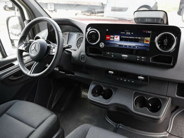 MERCEDES-BENZ Sprinter 317 Maxi,9GTronic,MBUX,Kamera... - Furgon: obrázek 4 MERCEDES-BENZ Sprinter 317 Maxi,9GTronic,MBUX,Kamera... - Furgon: obrázek 4
