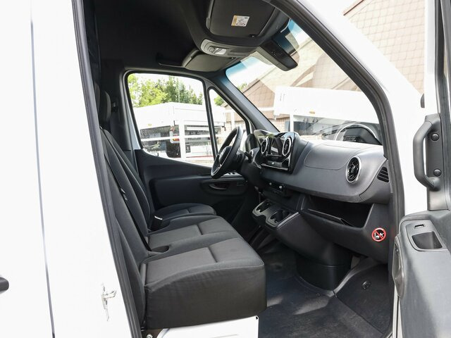 MERCEDES-BENZ Sprinter 317 Maxi,9GTronic,MBUX,Kamera... - Furgon: obrázek 3 MERCEDES-BENZ Sprinter 317 Maxi,9GTronic,MBUX,Kamera... - Furgon: obrázek 3