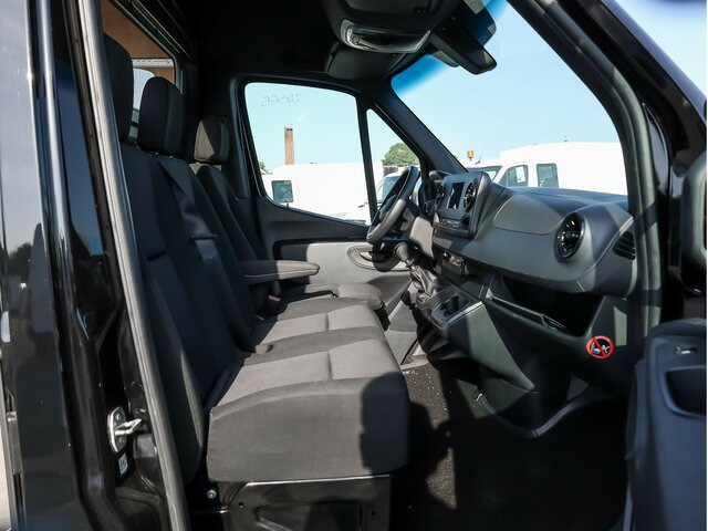 MERCEDES-BENZ Sprinter 317 Maxi,MBUX,Kamera,Tempomat - Furgon: obrázek 3 MERCEDES-BENZ Sprinter 317 Maxi,MBUX,Kamera,Tempomat - Furgon: obrázek 3