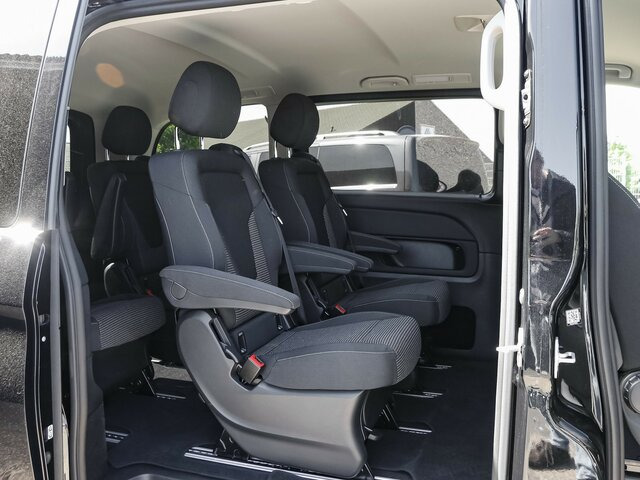 MERCEDES-BENZ V 220 d STYLE kompakt,6Sitzer,Distronic,AHK - Minibus, Mikrobus: obrázek 2 MERCEDES-BENZ V 220 d STYLE kompakt,6Sitzer,Distronic,AHK - Minibus, Mikrobus: obrázek 2