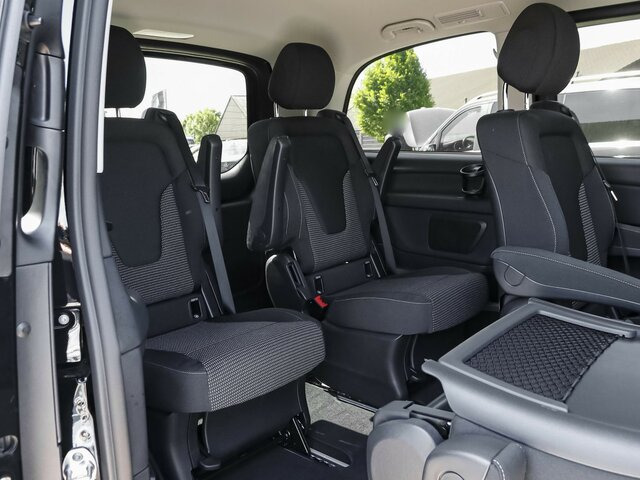 MERCEDES-BENZ V 220 d STYLE kompakt,6Sitzer,Distronic,AHK... - Mikrobus: obrázek 3 MERCEDES-BENZ V 220 d STYLE kompakt,6Sitzer,Distronic,AHK... - Mikrobus: obrázek 3