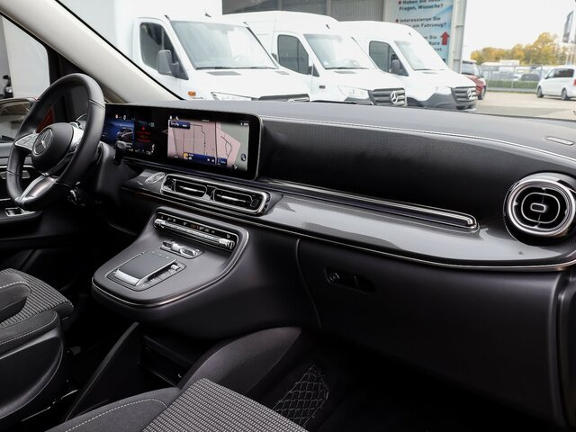 MERCEDES-BENZ V 220 d STYLE kompakt,7Sitzer,2Schiebetüren el.... - Mikrobus: obrázek 4 MERCEDES-BENZ V 220 d STYLE kompakt,7Sitzer,2Schiebetüren el.... - Mikrobus: obrázek 4