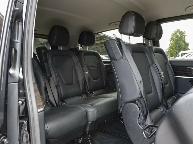 MERCEDES-BENZ V 300 Avantgarde Extralang,2xSchiebetür elektr. - Minibus, Mikrobus: obrázek 5 MERCEDES-BENZ V 300 Avantgarde Extralang,2xSchiebetür elektr. - Minibus, Mikrobus: obrázek 5