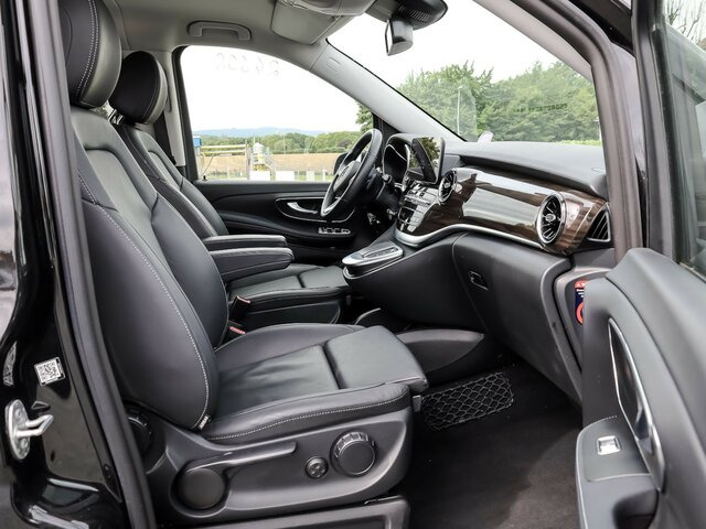 MERCEDES-BENZ V 300 Avantgarde Extralang,2xSchiebetür elektr.... - Minibus, Mikrobus: obrázek 5 MERCEDES-BENZ V 300 Avantgarde Extralang,2xSchiebetür elektr.... - Minibus, Mikrobus: obrázek 5