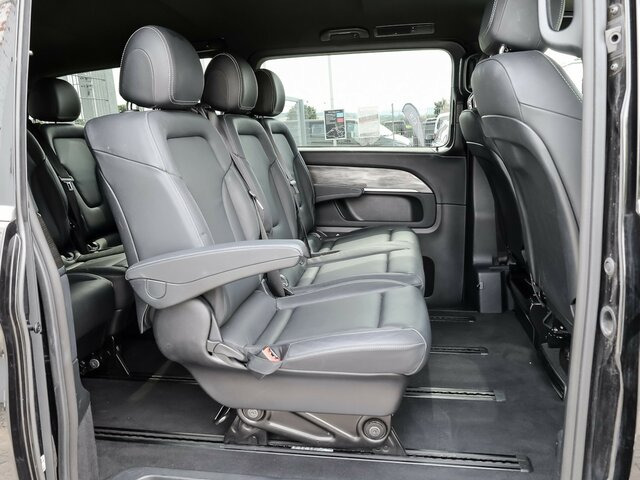 MERCEDES-BENZ V 300 Avantgarde Extralang,Allrad,2Schiebetüren - Minibus, Mikrobus: obrázek 5 MERCEDES-BENZ V 300 Avantgarde Extralang,Allrad,2Schiebetüren - Minibus, Mikrobus: obrázek 5