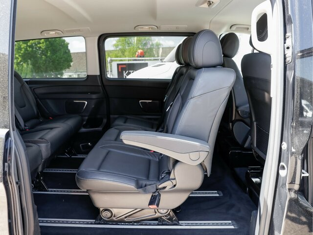 MERCEDES-BENZ V 300 Edition Extralang,2Schiebetür el.,8Sitzer - Minibus, Mikrobus: obrázek 2 MERCEDES-BENZ V 300 Edition Extralang,2Schiebetür el.,8Sitzer - Minibus, Mikrobus: obrázek 2